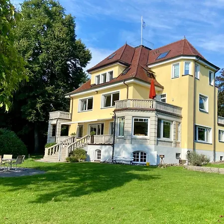 Schwanenblick - Eine Besonderes Feriendomizil Mit Direktem Seezugang Und Slipanlage Apartment Nonnenhorn